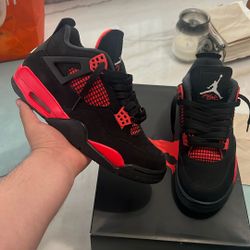 Jordan 4 Red thunder
