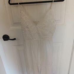 White Dress Size Medium 