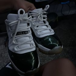 jordan 11 emerald 