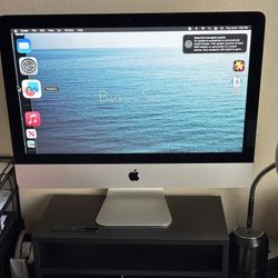 Apple iMac 21.5” 8GB of RAM 1TB Hard drive