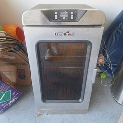 Charbroil Electric Smoker