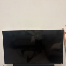 Vizio E60-E3 — 60” LED Smart TV 