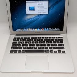 Apple MacBook Air (A1466)1.4 GHz i5, 4 GB DDR3, 128 GB Hd Computer Laptop