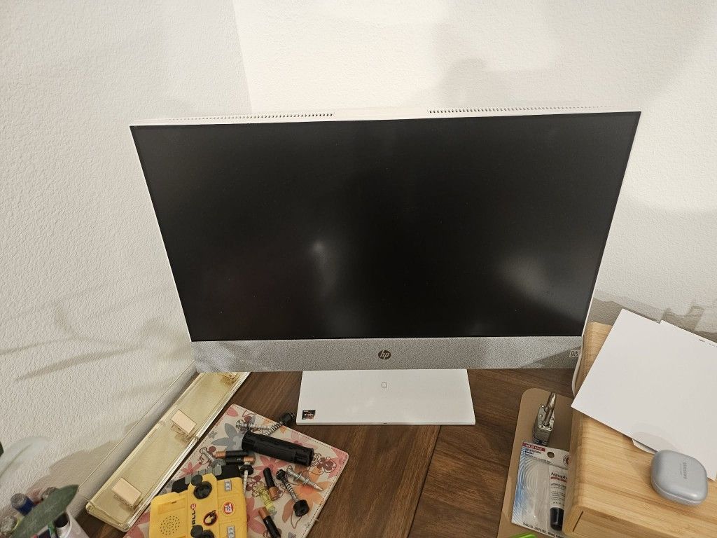 HP Pavilion 24 All in One Touchscreen