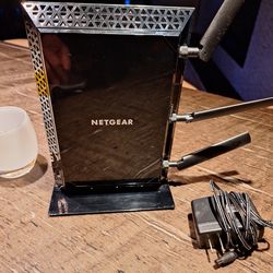 Wifi range extender.  NETGEAR