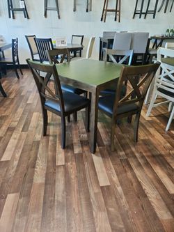 New Hazel 5pc Dining Set