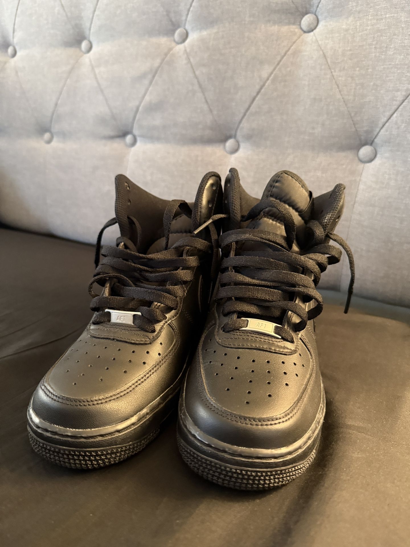 Black Nike
