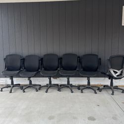 Office Chairs 