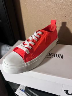 Men’s shoes