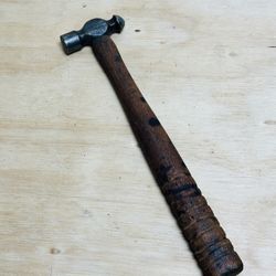 Vintage Craftsman 8oz Ball Peen Hammer Ribbed Original Wood Handle Reg T.M. H