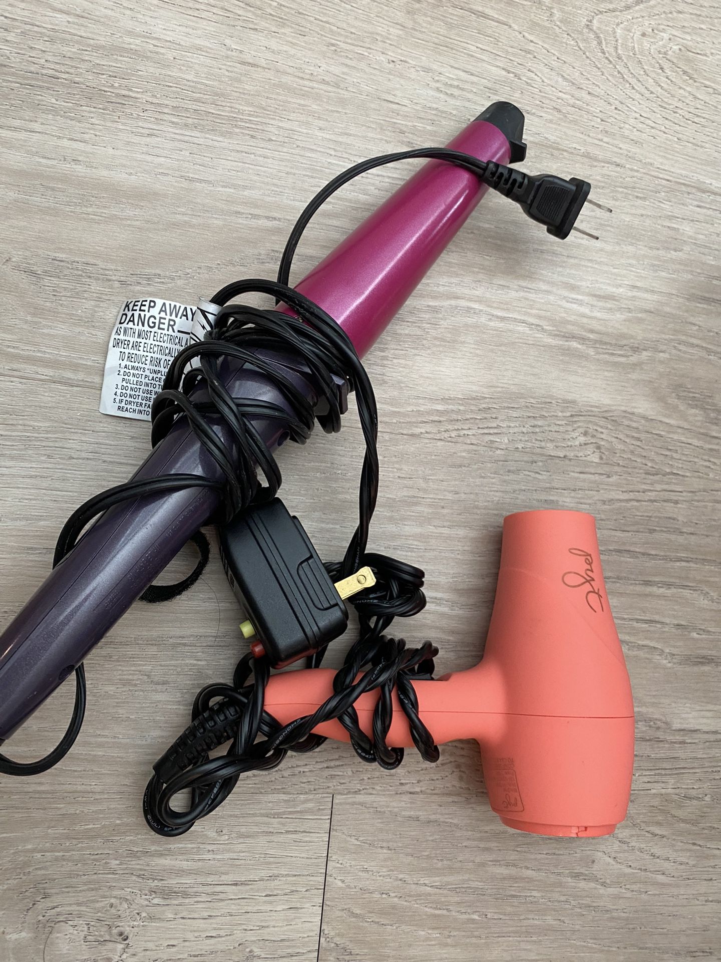 Blow dryer & curling iron