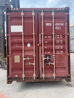 WIND & WATERTIGHT 20’ & 40’ SHIPPING CONTAINERS!