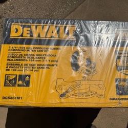 20V MAX Cordless 7-1/4 in. Sliding Miter Saw with (1) 20V Battery 4.0Ah