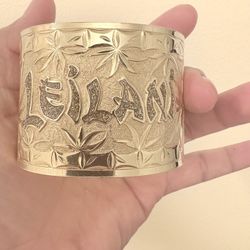 50mm Gold  Bracelet Size 7