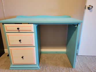 Wood desk
