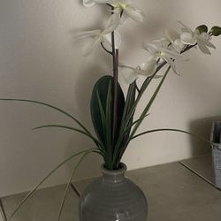 Fake Plant Grey Vas 