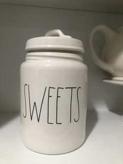 Sweets canister