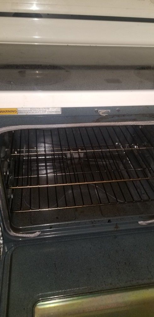 WHIRLPOOL ELECTRIC STOVE SELF CLEANING OVEN WORKS GREAT