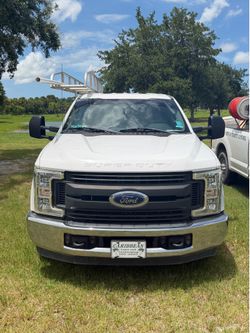 2018 F-250 XL 6.2L Gas