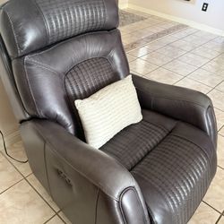 Recliner Chair