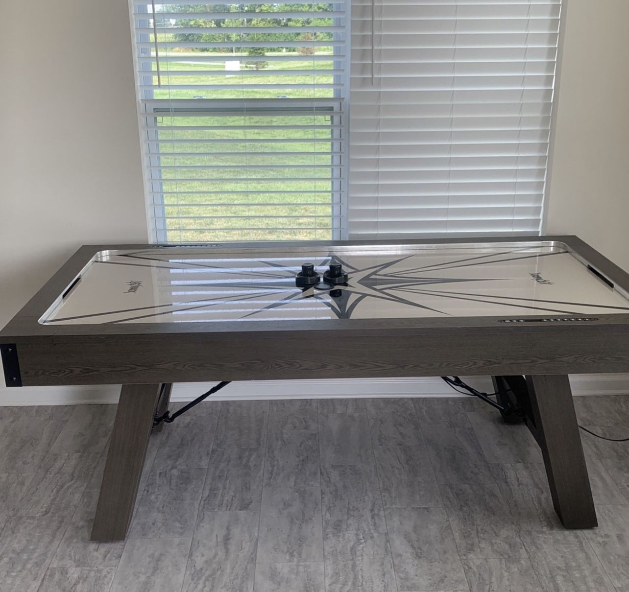 Air Hockey Table 