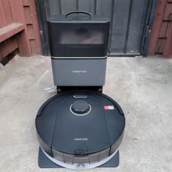 Roborock Q5 Pro+ Robot Vacuum And Mop w/ Auto- Empty Dock And Smart Navigation