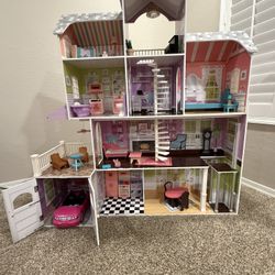 Barbie Grand Estate Dollhouse
