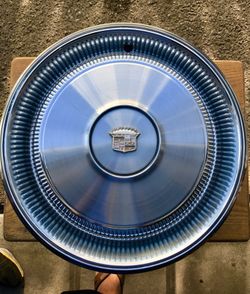 Vintage hub caps sets of 4