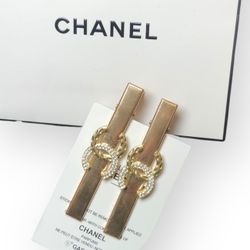 CHANEL 2Pc Set Gold/Rhinestone CC Logo Long Rectangle L.A Collection Hair Clips