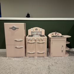 Pottery Barn Kitchen Set 