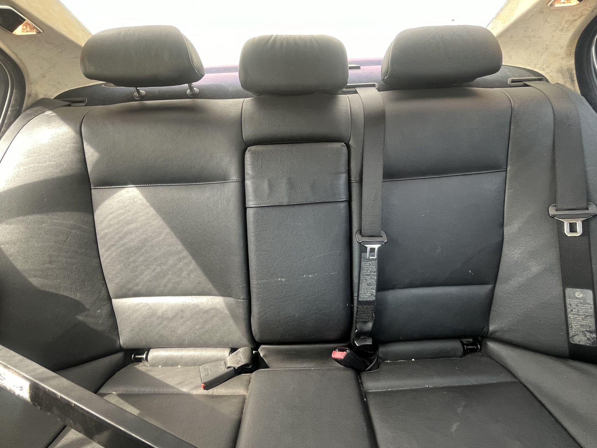 2001 To 2005 Bmw 330i 325i E46 Rear Seats