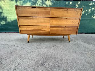 Scandinavian Designs Mid-Century Modern 6-Drawer Wood Dresser