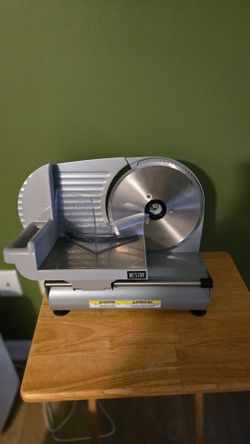 Meat slicer