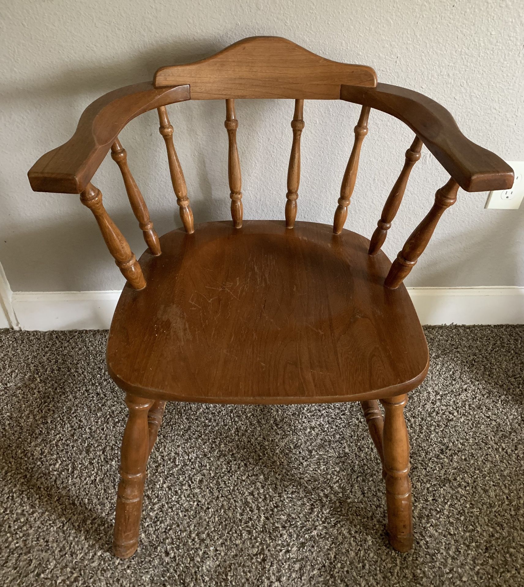Solid Wood Spindle back chair