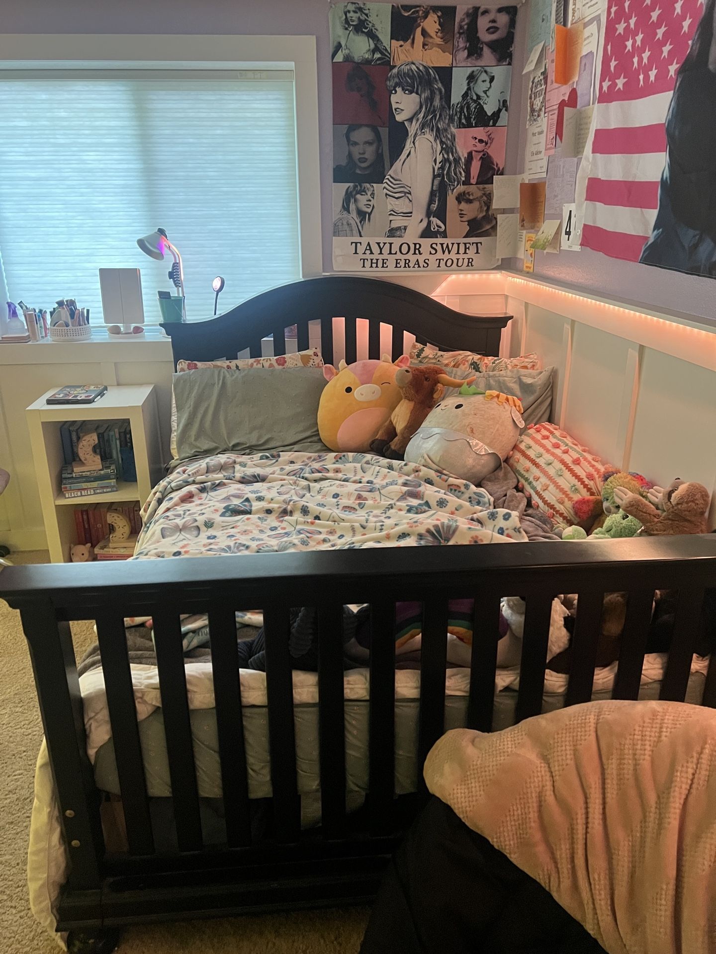 Full Bed Headboard, Footboard, Frame
