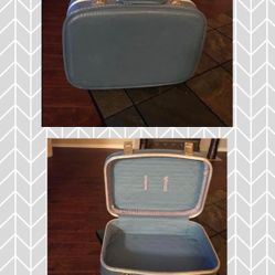 VINTAGE SUITCASE 
