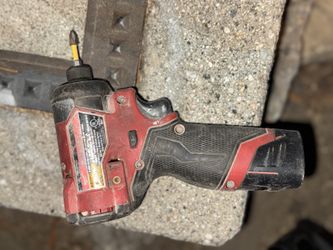 Milwakee impact drill $40