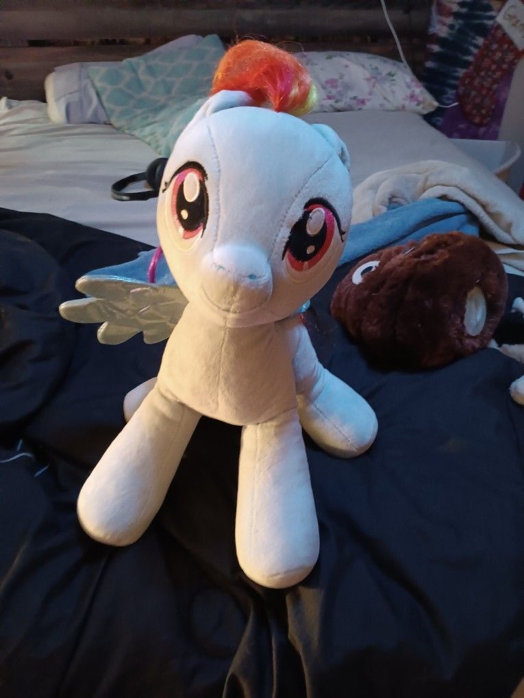 Rainbow Dash Plushie 