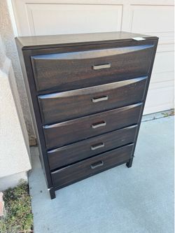 Chester drawers