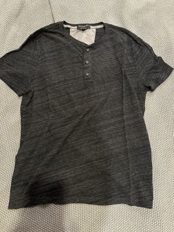 Banana Republic Men’s Henley Blue Medium