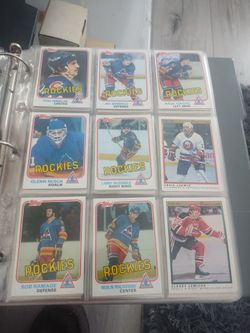 Hockey topps cards more 230 cards