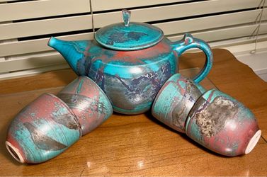 Abstract Multicolored Tea Set with Tea Pot and Four Tea Cups