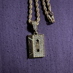 Necklace (not Real) 