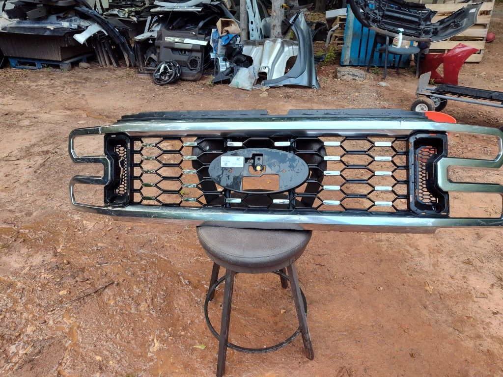 2024 F250 Grill OEM Part Only