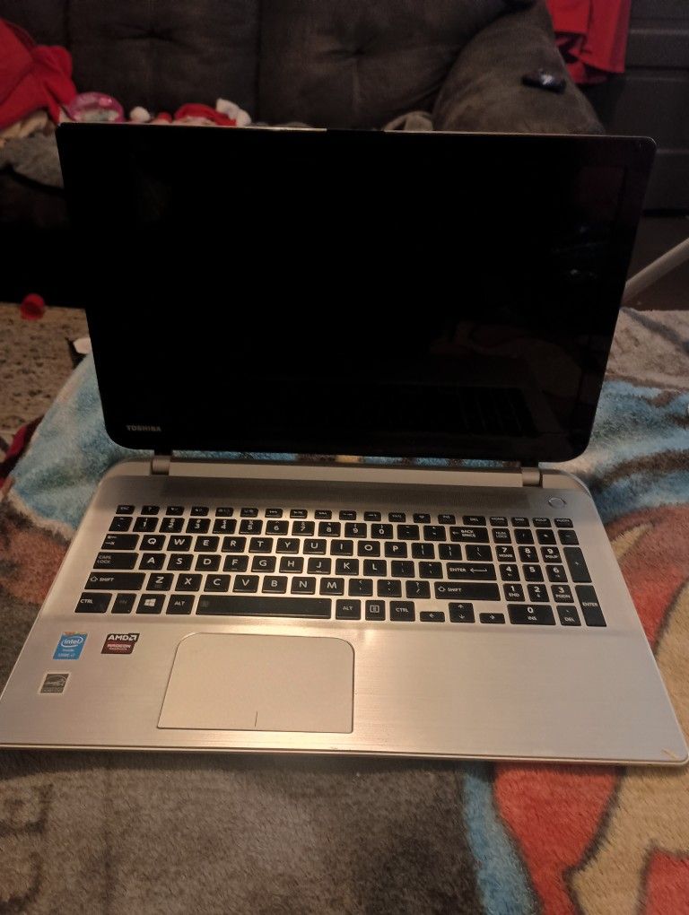 Toshiba Satellite 