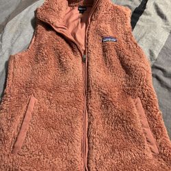 Womens Size Small Patagonia Vest