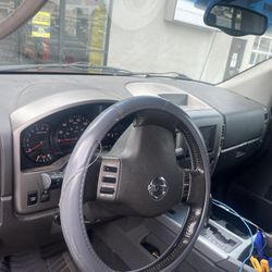 2005 Nissan Titan