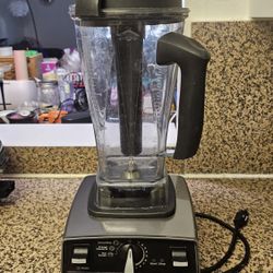 Vitamix 6300 Professional Grade Blender