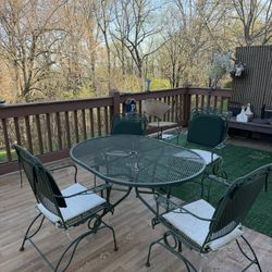 Vintage Woodard Rough Iron Outdoor Furniture 4 Seats