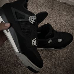 Jordan 4  Black Canvas 